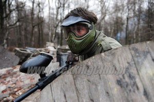 paintball katowice - część ekstremalnej majówki Trekking Clubu.